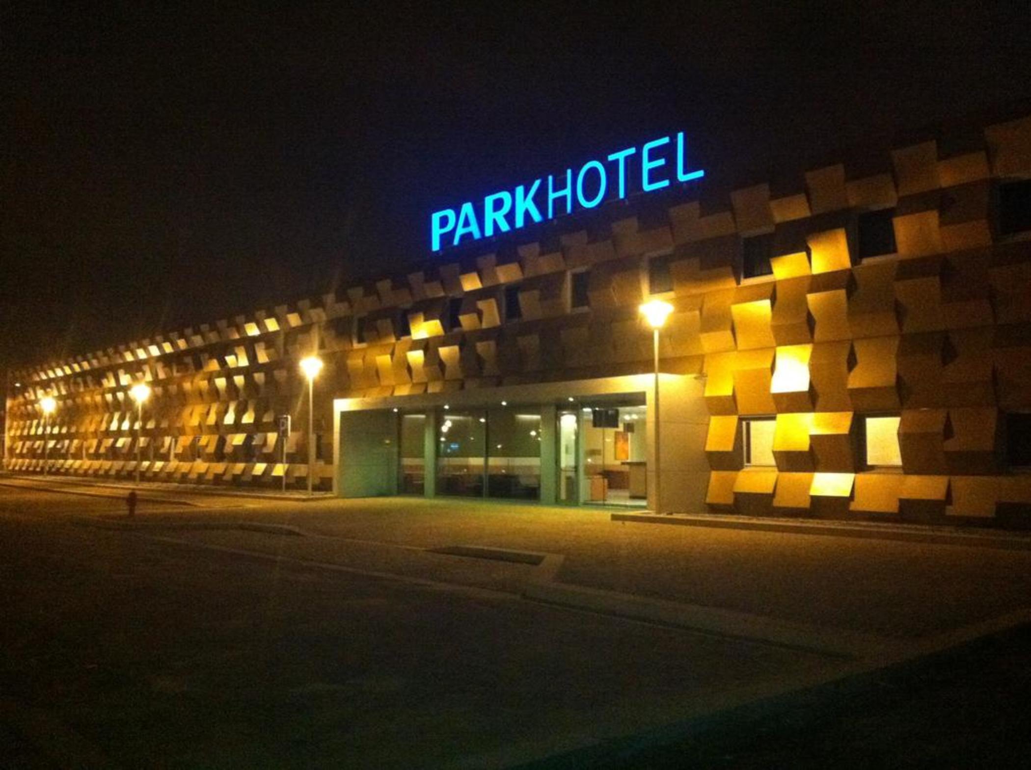 Park Hotel Porto Aeroporto Maía Exterior foto